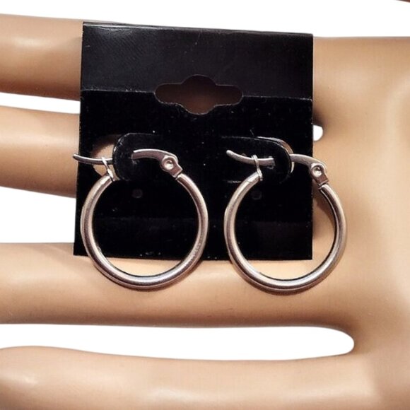 3/4 Inch 20mm Tube Hoop Pierced Post Earrings Silver Tone - Picture 3 of 5